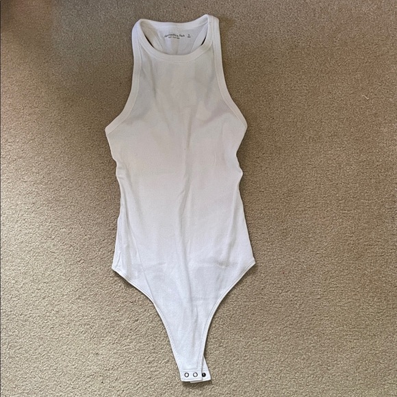Abercrombie & Fitch White Bodysuit - Picture 1 of 3